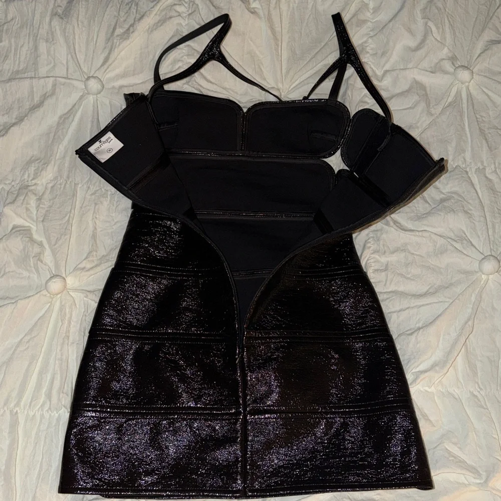 Courrèges cut out glossy mini dress - Picture 7 of 11